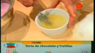 tarta de chocolate y frutillas pt2 201109233gp [upl. by Motteo]