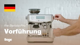 The Barista Pro™  Ein perfekter Kaffee Latte – von der Bohne in die Tasse  Sage Appliances DE [upl. by Aiehtela624]