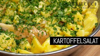 Kartoffelsalat mit Wiener  Frohe Weihnachten [upl. by Vladamar846]