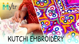 Kutchi Embroidery Kutch  Handicraft of Gujarat  Mytr Art Diaries  Bhuj  Part  2 [upl. by Alokin]