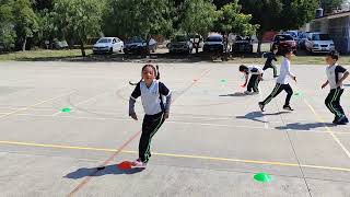 Carreras de Saltos por Relevos educación física [upl. by Luanni]