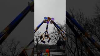 Eerste rit Freak Out in Drouwenerzand Attractiepark [upl. by Warrenne39]