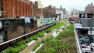 Great Museums Elevated Thinking The High Line in New York City [upl. by Rodrigo135]