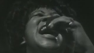 Aretha Franklin  Bridge Over Troubled Water  351971  Fillmore West Official [upl. by Sldney]