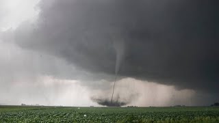 come si creano i uragani tornadi e temporali in questo video lo scoprirai [upl. by Eppesuig]