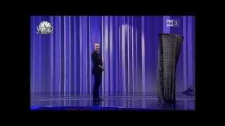 Arturo Brachetti a Volo in Diretta 2012 04 04wmv [upl. by Tnairb]