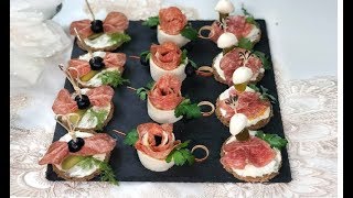 BASTANO 5 MINUTI E SONO PRONTI  ANTIPASTI DELLE FESTE TARTINE NATALIZIE [upl. by Einalem]