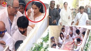 Sonam Kapoor breaks down Janhvi  Khushi cry badly after seeing Sridevis body [upl. by Roland965]