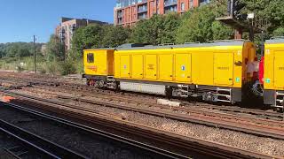 DR79264  DR79265  DR79274 6U04 Woking Down Yard to Paddock Wood Keylands Sdgs Arrives  Redhill [upl. by Atiruam]