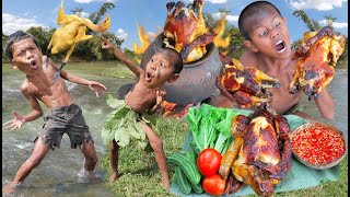 Primitive Technology  Kmeng Prey Eat Chicken Burn In Clay Pot Delicious [upl. by Henebry]