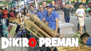 AKU DIKIRO PREMAN  Angklung Malioboro Rajawali Pengamen Jogja Ikut Goyang Dangdut Koplo Dulu Gan [upl. by Lundin684]