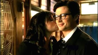 Clark Kent and Lois Lane Smallville  Perfect [upl. by Essinger122]