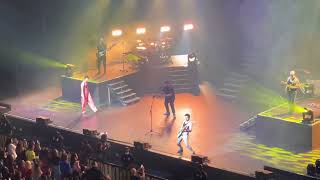 Ojos Marrones  Lasso y Sebastian Yatra En Vivo [upl. by Stromberg16]