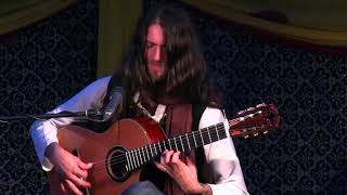 Estas Tonne in England [upl. by Digdirb432]