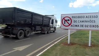 Placas com restrições para caminhões em Alfenas [upl. by Irene]