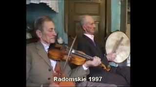 Stanisław skrzypek harmonista i Józef skrzypek tu bębni Ciarkowscy Radomskie 1997 [upl. by Teena]