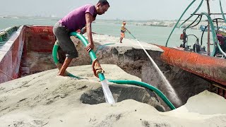 Unloading Giant Ship Full of Sand With a Genius Technique [upl. by Vaasta]