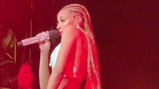 Tinashe  Nasty Live at Coachella Weekend 1 [upl. by Gehman]