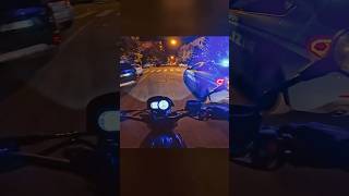 Se fossi stato un poliziotto avrei fatto questo tutto il giorno…motovlog moto polizia [upl. by Matthews]