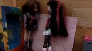 Pickelalarm  Monster High  deutsch [upl. by Dorfman691]