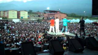 Guelo Star y Jowell y Randy  Se Enciende El Party Live [upl. by Nnayelsel]