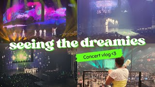 Seeing the dreamies  Concert Vlog [upl. by Allenotna]