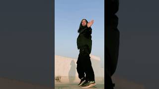 Morni 🦚dance cover dance youtube ytshorts viralvideo dance shorts badshah [upl. by Irianat]