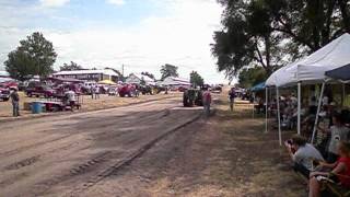 Mason County 4 H Pull Havana IL [upl. by Aianat]