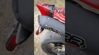 2018 Aprilia Dorsoduro 900 stock exhaust vs GPR Furore Nero exhaust aprilia apriliadorsoduro [upl. by Schargel70]