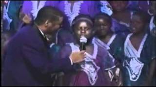 Ron Kenoly  The Lord be Magnified  AFRICAN CHILDRENS CHOIR Live [upl. by Sitto]