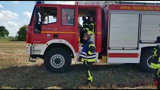 Stoppelacker Brand bei Aschersleben Aus der Arbeit der Hecklinger Feuerwehren [upl. by Jamille]