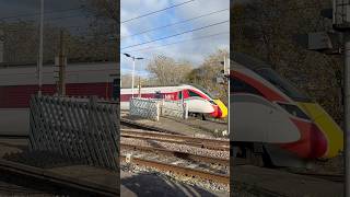 LNER train Newark Northgate Station NNG 14112024 1156 newark uk uktrainspotting [upl. by Hylan734]