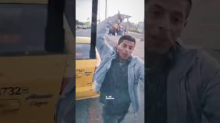 Taxista agrede el vehículo del sitp o tranmilenio Me encanta vivir en Bogota meme mundodelacalle [upl. by Kailey788]