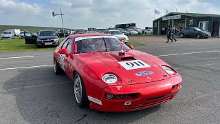 Porsche 928 GTS THRUXTON pit stop 2024 [upl. by Seward]