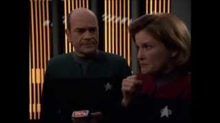 COMMUNICATOR  Janeway Scenes Star Trek Voyager [upl. by Hoeve]