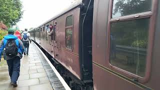 Jubilee class Bahamas 45596 approaching Arley station [upl. by Katuscha]