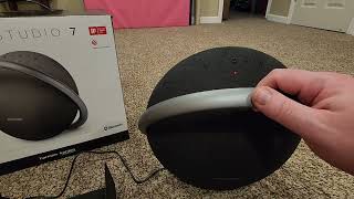 Harman Kardon Onyx Studio 7 REVIEW  Bluetooth Wireless Portable Speaker  Model HKOS7BLKAM [upl. by Blus]