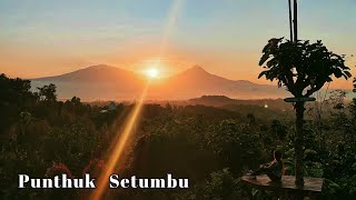 Punthuk Setumbu Magelang Spot Sunrise dengan View Candi Borobudur amp 3 Gunung di Jawa Tengah [upl. by Lrem]