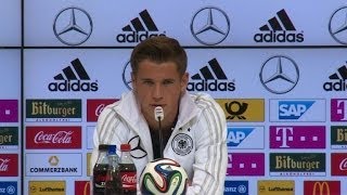 Erik Durm hofft auf Debüt gegen Kamerun [upl. by Raveaux]