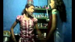 Zalla Halla DJ SUJATA Lovable dance by two village girls at home [upl. by Yelsel]