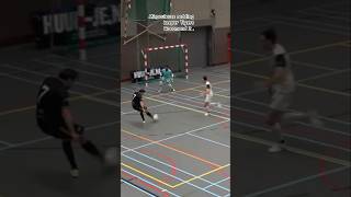 Miraculeuze redding  futsal zaalvoetbal indoorsoccer save goalkeeper shorts shortsvideo fyp [upl. by Lauralee]