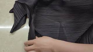 플리츠 플리츠 이세미야키 PLEATS PLEASE ISSEY MIYAKE [upl. by Ehtyde462]