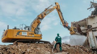 Erdbau Tiefbau Rückbau und Recycling mit eigenem Kieswerk  Geser GmbH Mintraching [upl. by Ettenav]