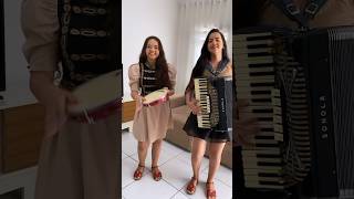 O canto da ema  Laís e Luiza [upl. by Eyde]