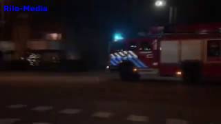 Brandweer wouw met spoed naar grote brand [upl. by Idnor]