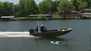 2012 Frontier Jon  ModV Hunting amp Fishing Boat  Boatscom Model Review  Lowe Boats Video [upl. by Westhead]