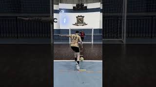 Como defender pênalti no futsal goleiro futsal dicas [upl. by Ahsirt]