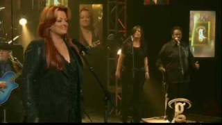 Wynonna sings quotI Hear You Knockingquot  Front Row Live [upl. by Nahgeem329]