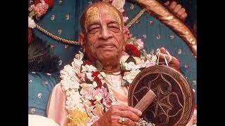 Srila Prabhupada Pranam MantraPranati by HH Loknath Swami Maharaj [upl. by Eirotal]