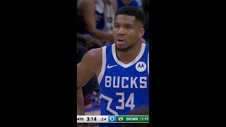 quotBlockadile Dundee with the Freaks onquot Dyson wears Giannis Freaks whilst playing him 😂  NBA [upl. by Anaidirib]